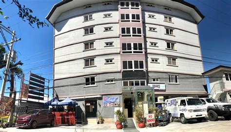 GPR Baguio Transient Unit near Burnham, Night Market, SM and .